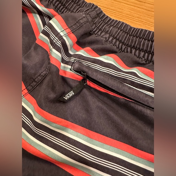 Bundle Vans & RipCurl - Picture 4 of 11